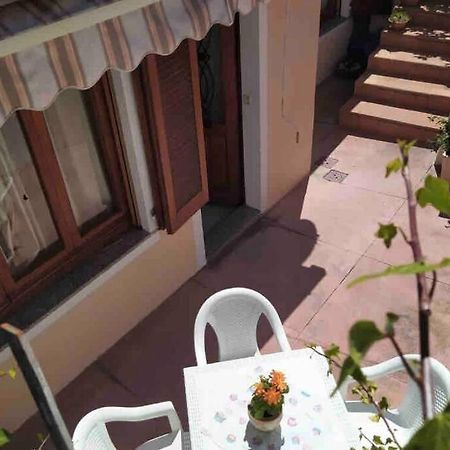 Apartmán Casa Maddalenina Con Giardino, Vicino Al Mare! La Maddalena  Exteriér fotografie