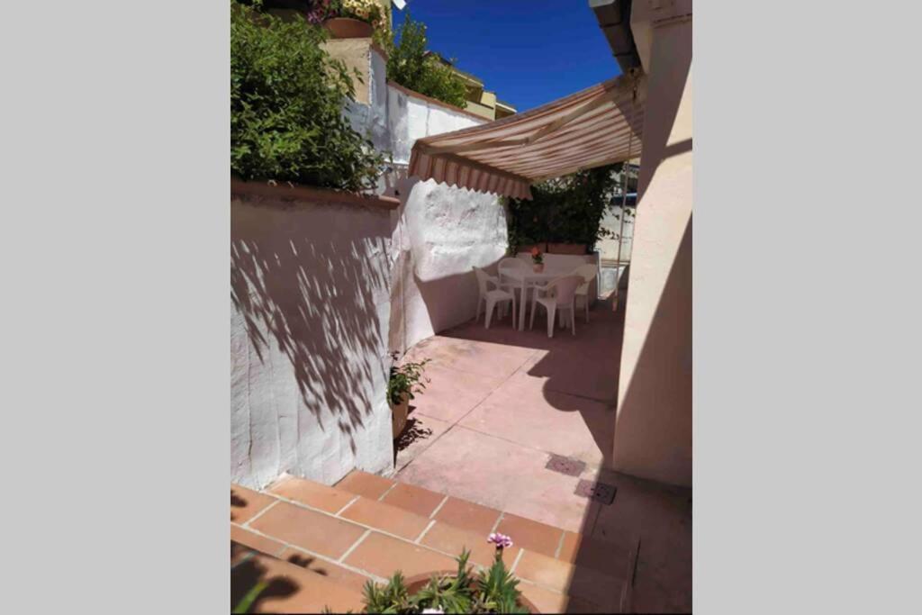 Apartmán Casa Maddalenina Con Giardino, Vicino Al Mare! La Maddalena  Exteriér fotografie
